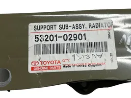 Toyota Auris 150 Viršutinė dalis radiatorių panelės (televizoriaus) 5320102901