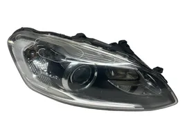 Volvo XC60 Lampa przednia 31395897