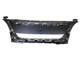 Peugeot 5008 Griglia anteriore 9815317777