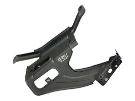 Audi A6 S6 C7 4G Supporto di montaggio del parafango 4K0821132