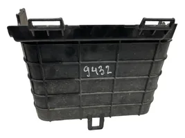 Volkswagen PASSAT B7 Coperchio/tappo della scatola vassoio della batteria 3C0915336A