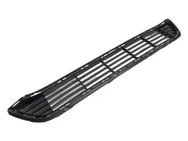 Toyota Avensis T270 Grille inférieure de pare-chocs avant 5311205100