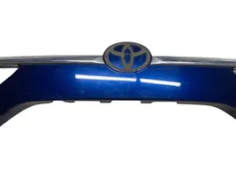 Toyota Avensis T270 Tailgate trim 7681105140