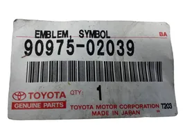 Toyota Corolla E120 E130 Emblemat / Znaczek tylny / Litery modelu 9097502039