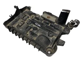 Opel Corsa D Dangtis akumuliatoriaus dėžės 13235642