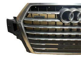 Audi Q7 4M Maskownica / Grill / Atrapa górna chłodnicy 4M0853651F