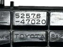 Toyota Prius (XW30) Soporte de montaje del parachoques trasero 5257647020
