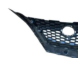 Nissan Qashqai J12 Grille calandre supérieure de pare-chocs avant 623106UAA