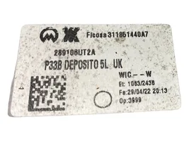 Nissan Qashqai Žibintų apiplovimo bakelis 289106UT2A