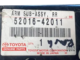 Toyota RAV 4 (XA30) Odbój / Amortyzator zderzaka tylnego 5201642011