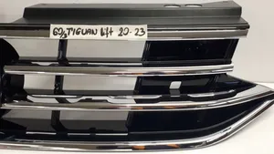 Volkswagen Tiguan Maskownica / Grill / Atrapa górna chłodnicy 5NA853651BE