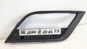 Seat Leon (5F) Mascherina/griglia fendinebbia anteriore 5F0853666A