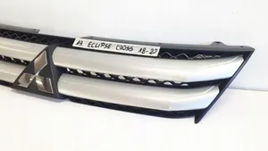 Mitsubishi Eclipse Cross Grille calandre supérieure de pare-chocs avant 