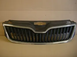 Skoda Rapid (NH) Grille calandre supérieure de pare-chocs avant 