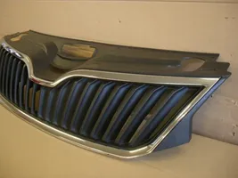 Skoda Rapid (NH) Grille calandre supérieure de pare-chocs avant 