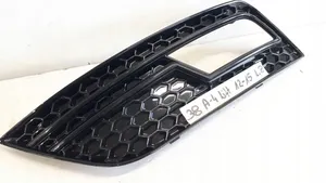 Audi A4 S4 B8 8K Grille inférieure de pare-chocs avant 8D807682B