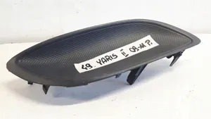 Toyota Yaris Mascherina inferiore del paraurti anteriore 814810D090