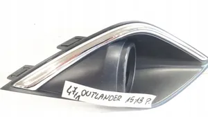 Mitsubishi Outlander Rejilla inferior del parachoques delantero B400G482