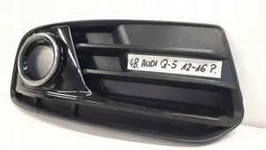 Audi Q5 SQ5 Etupuskurin alempi jäähdytinsäleikkö 8R0807682