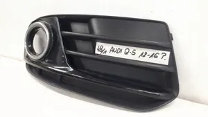 Audi Q5 SQ5 Kratka dolna zderzaka przedniego 8R0807682