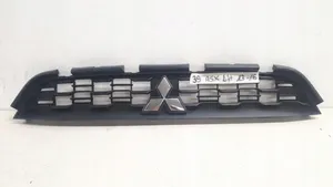 Mitsubishi ASX Maskownica / Grill / Atrapa górna chłodnicy 6402A318