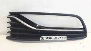 Volkswagen Polo V 6R Grille inférieure de pare-chocs avant 6C0853665D