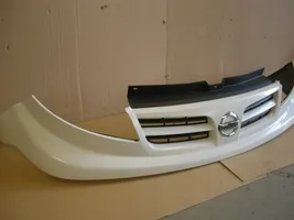 Nissan Primastar Front bumper upper radiator grill 