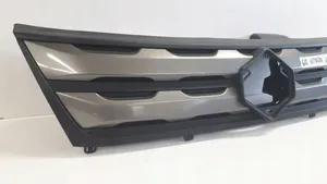 Suzuki Vitara (LY) Grille calandre supérieure de pare-chocs avant 7211160R0