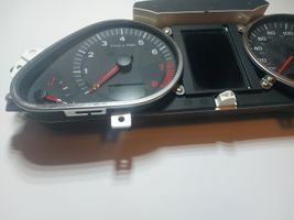 Audi A6 S6 C6 4F Speedometer (instrument cluster) 5550007301