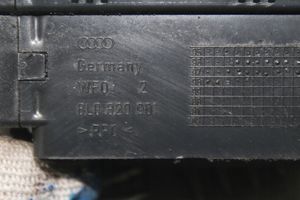 Audi A3 S3 8L Boczna kratka nawiewu deski rozdzielczej 8L0820901