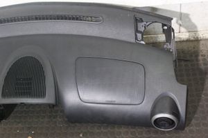 Toyota Aygo AB10 Panelė 