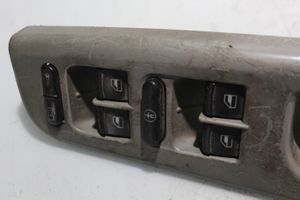 Volkswagen Jetta IV Electric window control switch 1J4959857
