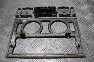 Mercedes-Benz E W211 Console centrale, commande chauffage/clim 