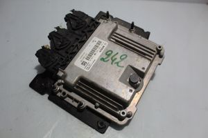 Renault Kangoo II Calculateur moteur ECU 0281032885