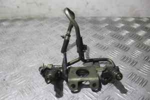 Subaru Impreza II Tuyau de conduite principale de carburant 17523AA662