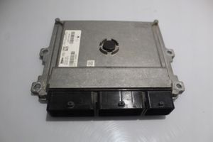 Renault Clio IV Komputer / Sterownik ECU silnika 237105499R