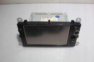 Renault Clio IV Radion/GPS-laitteen pääyksikön kehys 281151484R