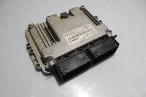 Ford Transit Courier Komputer / Sterownik ECU silnika 0261S17724