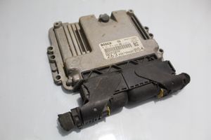 Opel Combo D Moottorin ohjainlaite/moduuli (käytetyt) 0281018699