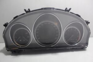 Mercedes-Benz C AMG W204 Horloge 2044400447