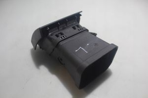 Volvo C30 Copertura griglia di ventilazione laterale cruscotto 39888290