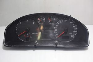 Audi A4 S4 B5 8D Orologio 8D0919861F