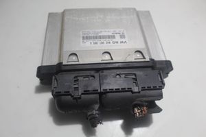 Seat Leon (5F) Komputer / Sterownik ECU silnika 04E907309A