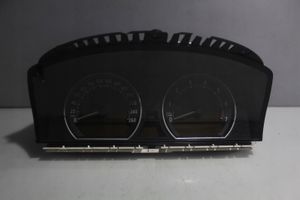 BMW 7 E65 E66 Horloge 