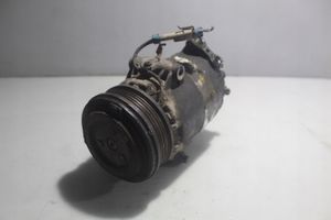 Opel Tigra B Ilmastointilaitteen kompressorin pumppu (A/C) 