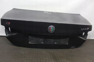 Alfa Romeo Giulia Lava-auton perälauta 