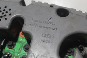 Audi A4 S4 B5 8D Orologio 