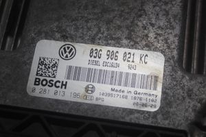 Volkswagen Touran I Moottorin ohjainlaite/moduuli (käytetyt) 0281013196