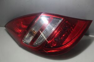 Hyundai i30 Aizmugurējais lukturis virsbūvē 