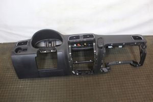 Volkswagen Polo V 6R Deska rozdzielcza 
